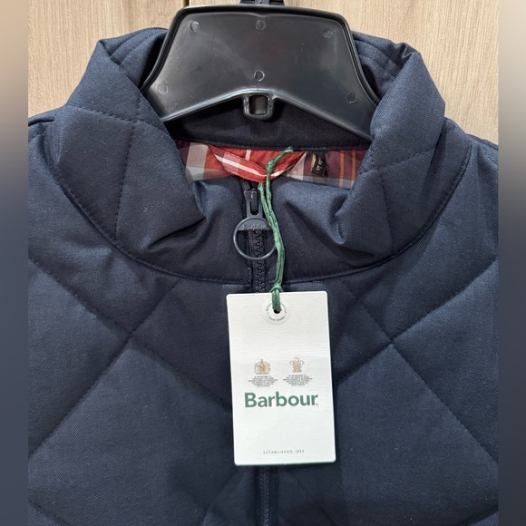 NWTs Barbour Men’s Lindale Quilted Gilet / Vest. Dark Navy. XXL - Picture 4 of 10
